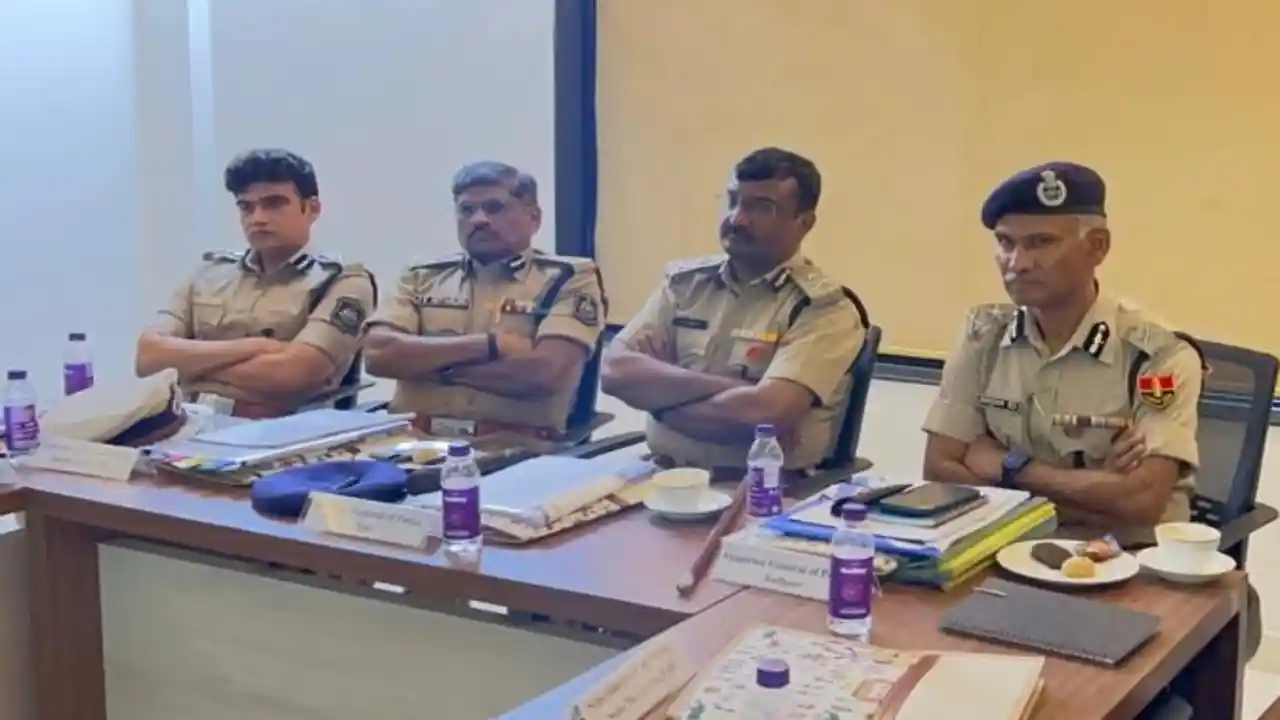 Meeting between officials to prevent crimes in Rajasthan and Gujarat