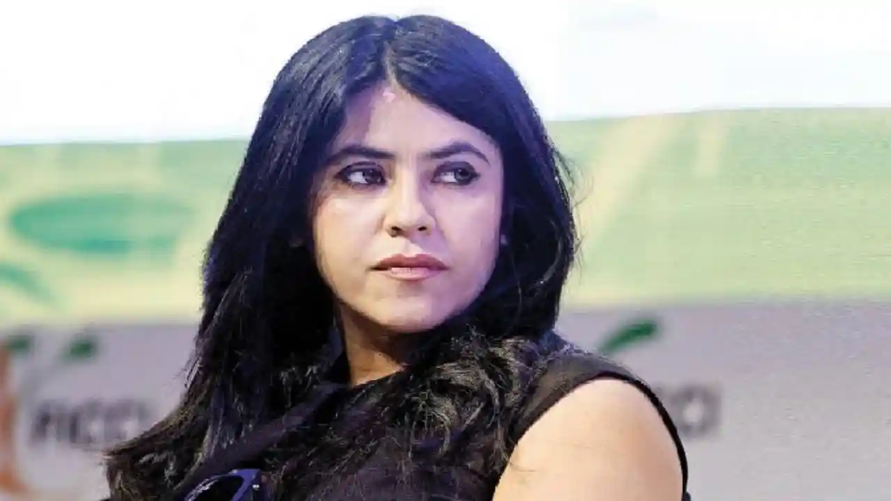 Film producer Ekta Kapoor reached Ajmer prayed for the success of Dream Girl 2