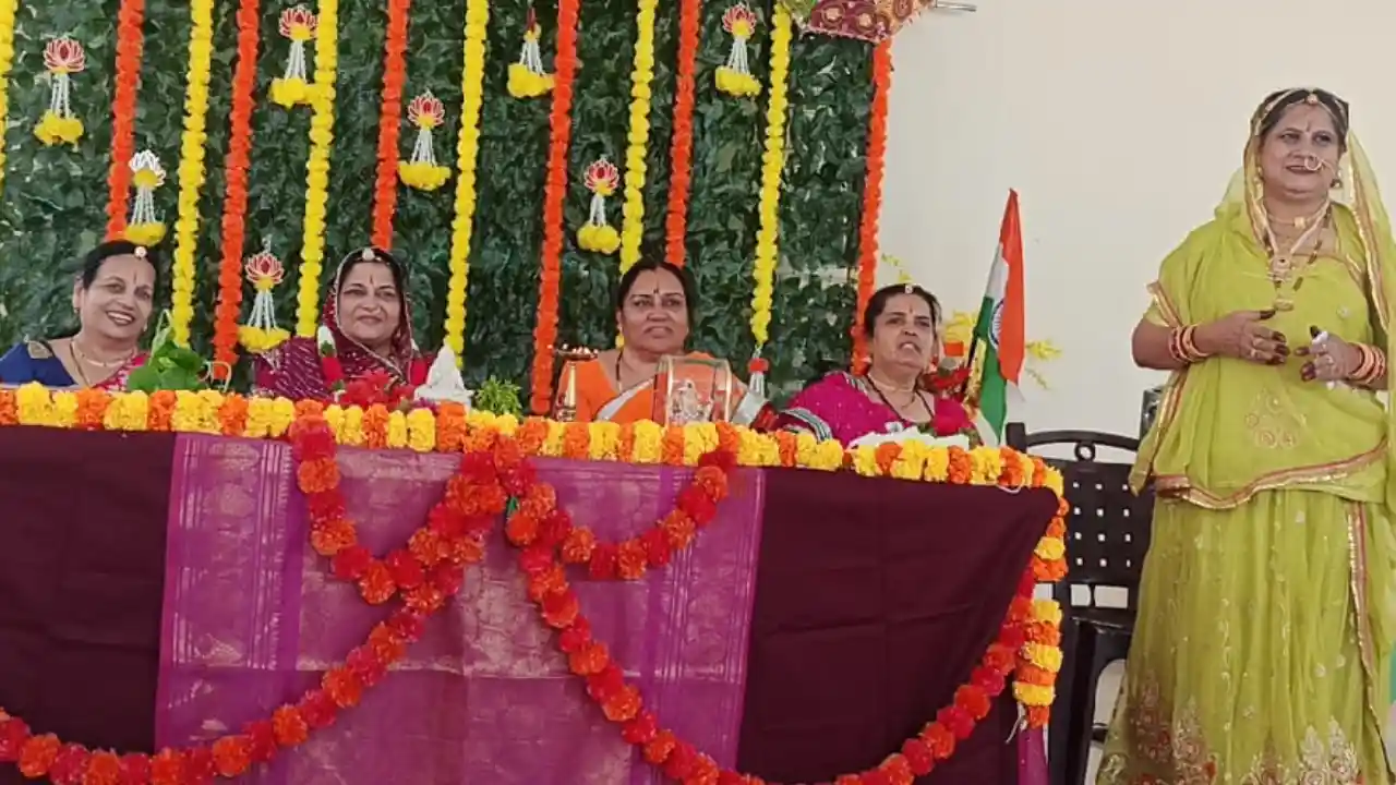 Women celebrated Sawan Festival and Independence Day with great pomp, took steps to promote Lahariya culture