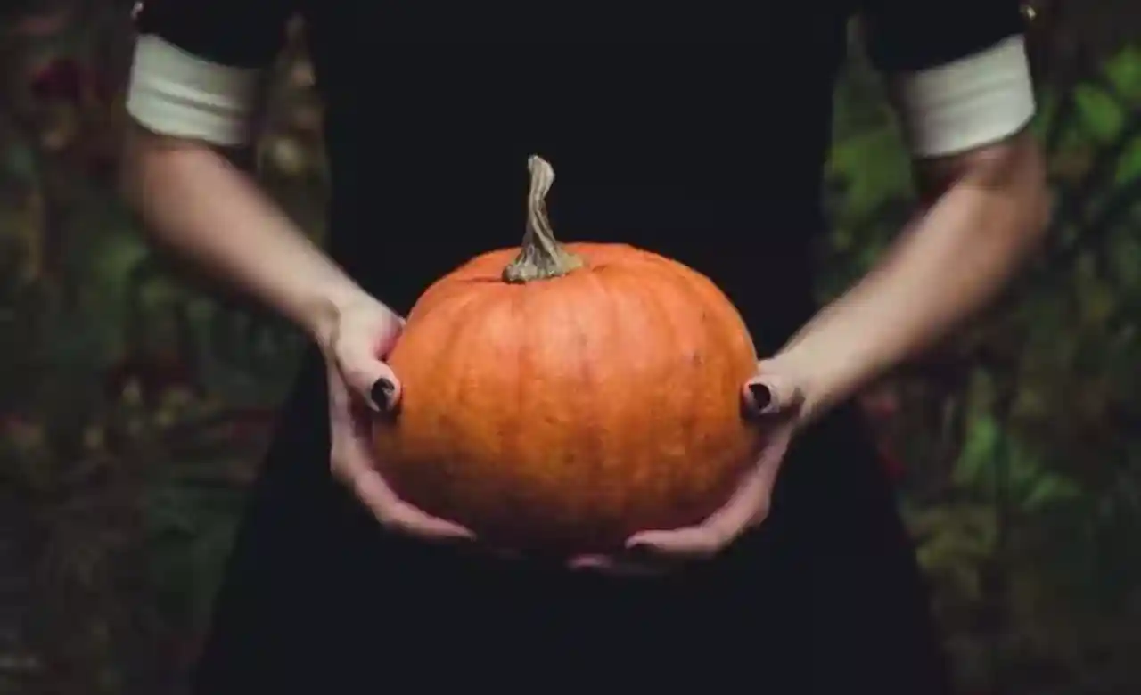 After all why women do not cut pumpkin, you will be shocked to know