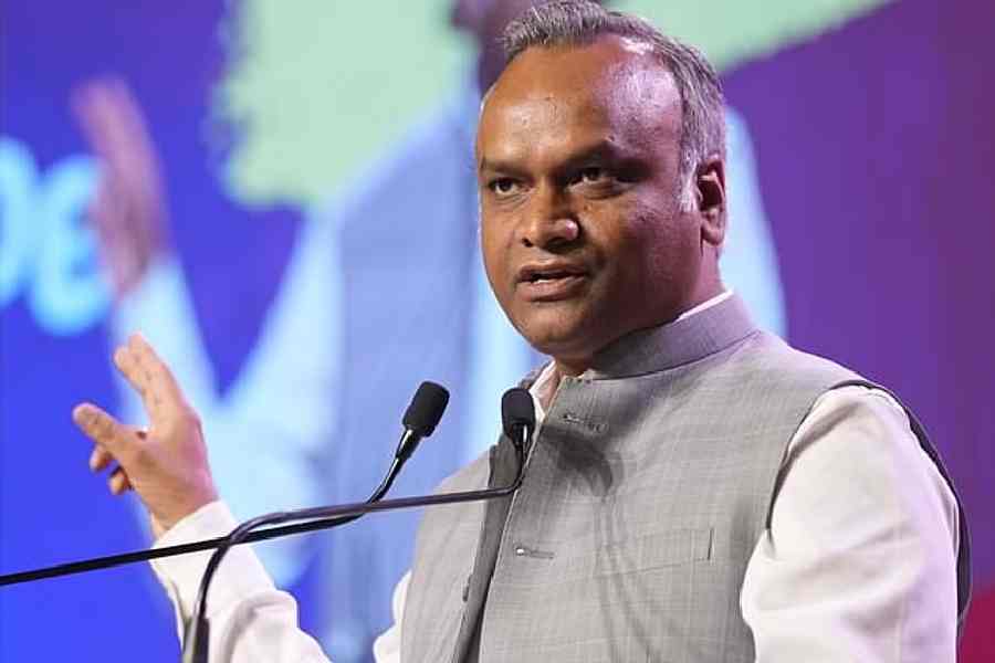 Priyank Kharge Says on BJP