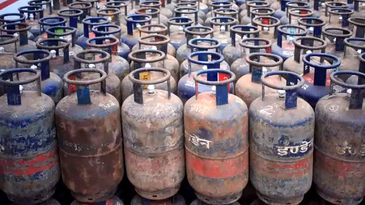 LPG Cylinder Prices Cut