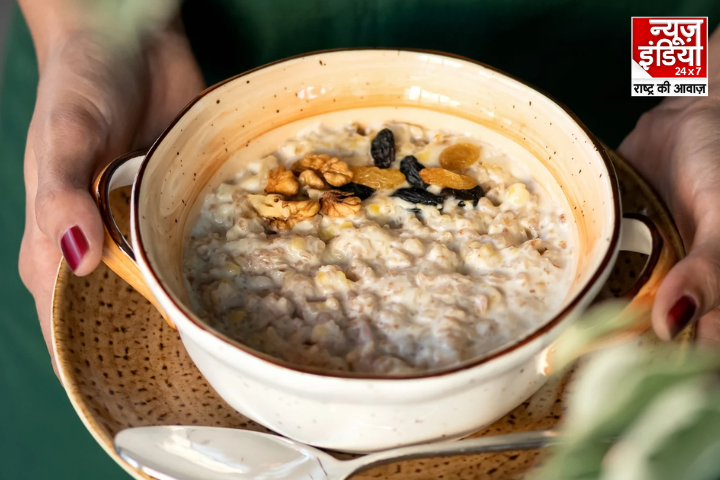 Porridge: नुकसानदायक या लाभदायक है दलिया खाना ? जानिए आहार में दलिया शामिल करना स्वास्थ्य के लिए सही है या गलत ?